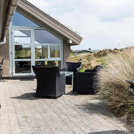Semesterbostad Holiday Henne Xxiii *